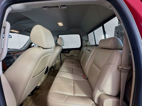 Used 2007 Chevrolet Silverado 1500 LTZ w/ Safety Package image 22