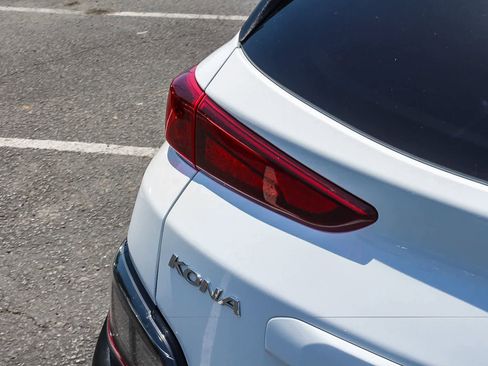 Certified 2023 Hyundai Kona SEL FWD image 8
