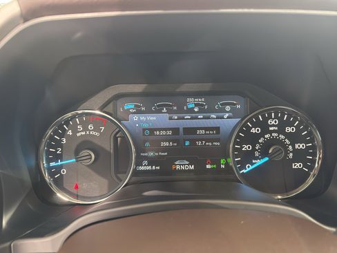 Used 2019 Ford F150 Lariat w/ Equipment Group 502A Luxury image 23