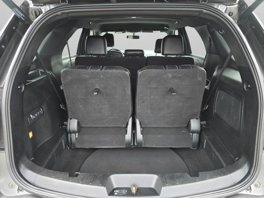 Used 2019 Ford Explorer Limited w/ Class III Trailer Tow Package AWD/4WD image 18