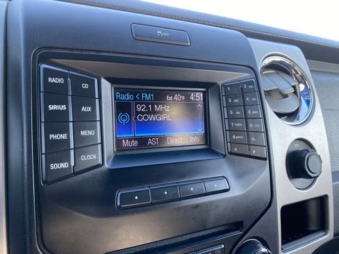 Used 2013 Ford F150 XLT w/ XLT Chrome Pkg image 19