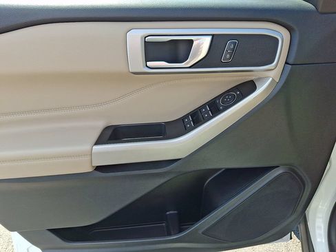 Certified 2023 Ford Explorer XLT w/ Equipment Group 202A AWD/4WD image 12