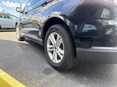 Used 2020 Ford Edge SEL AWD/4WD image 6