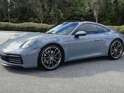Used 2024 Porsche 911 Carrera 4S image 4