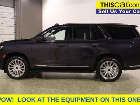 Used 2022 Cadillac Escalade Premium Luxury RWD image 5