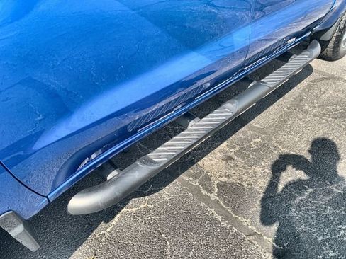 Certified 2024 Chevrolet Silverado 1500 RST AWD/4WD image 34