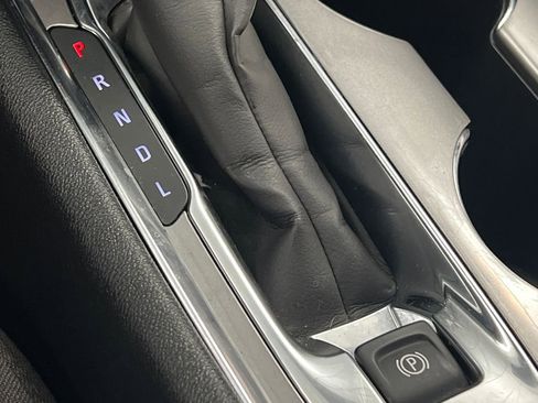 Used 2024 Chevrolet Malibu LT image 43