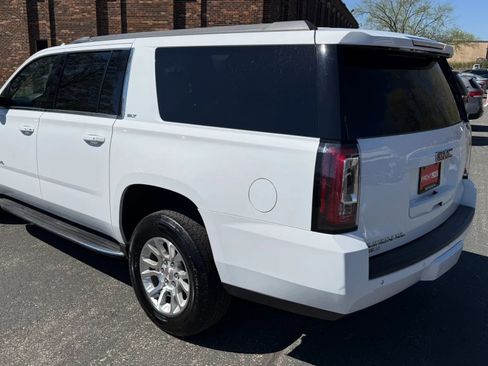Used 2019 GMC Yukon XL SLT AWD/4WD image 6