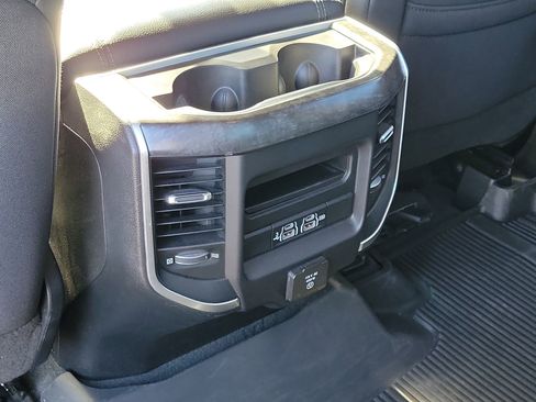 Used 2019 RAM 1500 Big Horn image 15