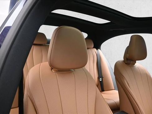 New 2026 Mercedes-Benz E 350 4MATIC Sedan image 26