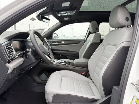 New 2026 Volkswagen Atlas Cross Sport SEL AWD/4WD image 11