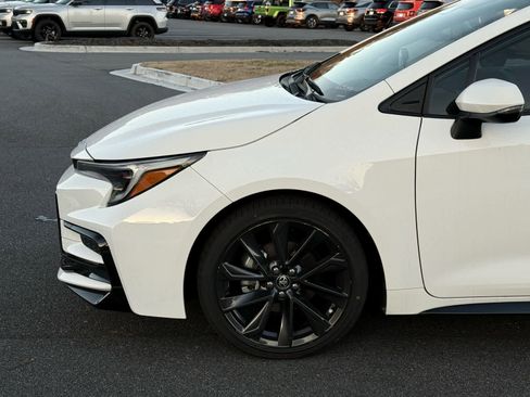Used 2023 Toyota Corolla XSE image 10