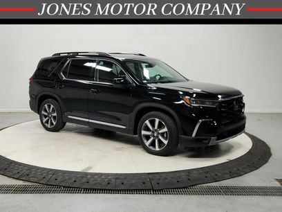 Used 2025 Honda Pilot Elite
