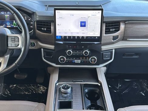 Certified 2023 Ford Expedition Limited RWD image 9