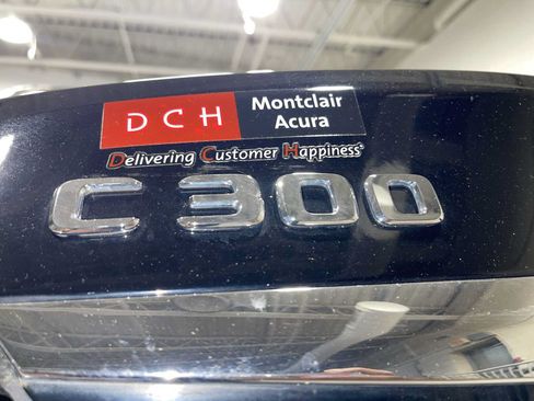 Used 2019 Mercedes-Benz C 300 4MATIC Sedan image 7