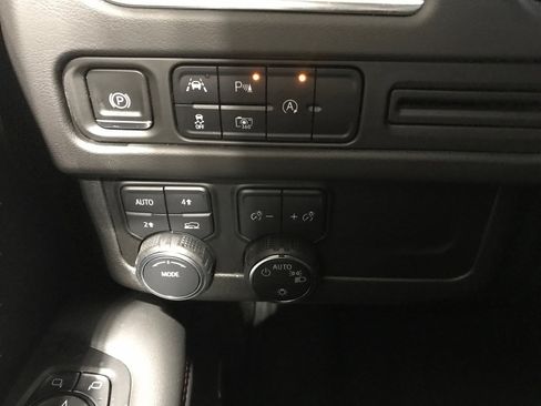 Used 2023 Chevrolet Tahoe RST w/ RST Performance Edition image 19