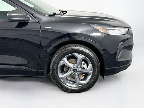 Used 2023 Ford Escape ST-Line w/ Tech Pack #1 AWD/4WD image 44