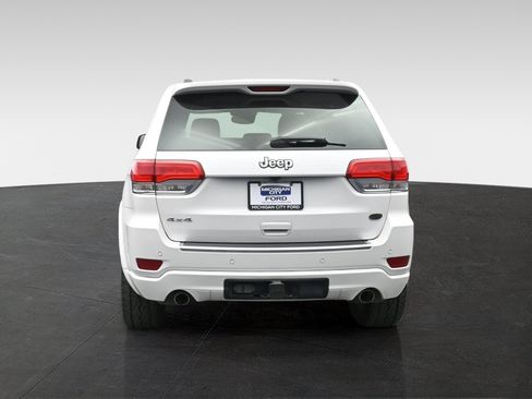 Used 2020 Jeep Grand Cherokee Overland AWD/4WD image 2