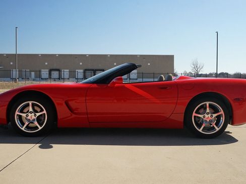 Used 2003 Chevrolet Corvette Convertible w/ Preferred Equipment Group1 image 6