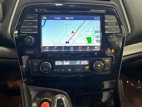 Used 2017 Nissan Maxima 3.5 SV image 18