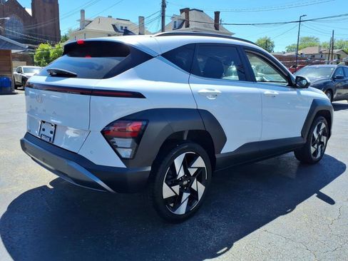 Used 2024 Hyundai Kona Limited AWD/4WD image 4