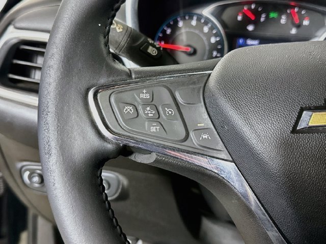 Used 2020 Chevrolet Equinox LT FWD image 13