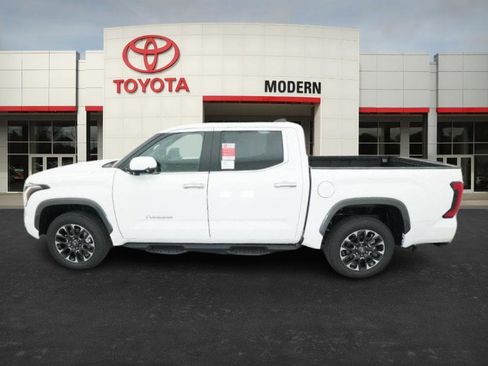 New 2026 Toyota Tundra Limited image 9