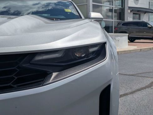 Used 2019 Chevrolet Camaro LT RWD image 11