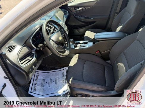 Used 2019 Chevrolet Malibu LT FWD image 10