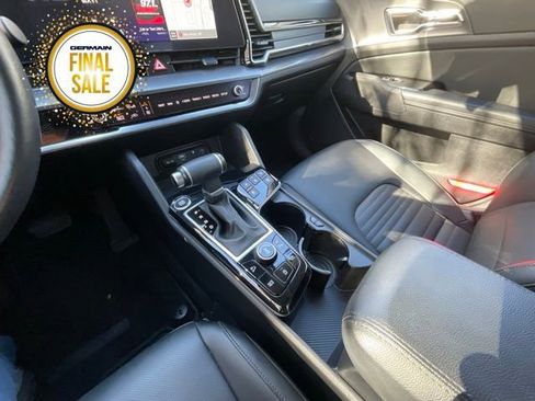 Used 2024 Kia Sportage SX image 17