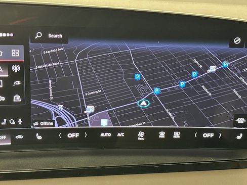 Used 2025 Audi Q6 e-tron Premium w/ Convenience Package image 18