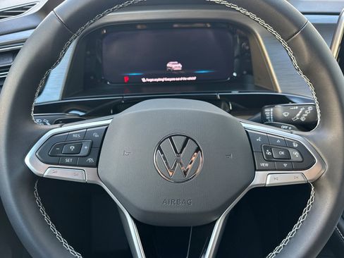 New 2026 Volkswagen Atlas Cross Sport SE image 21