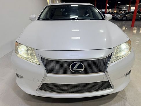 Used 2013 Lexus ES 350 w/ Luxury Pkg image 9