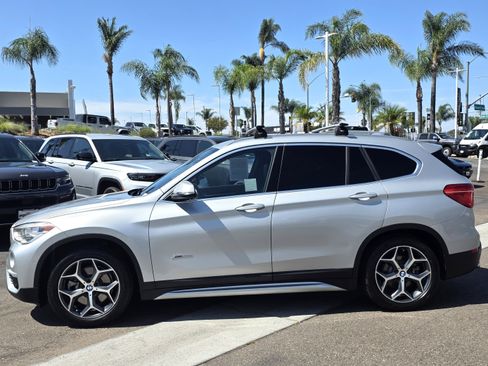Used 2017 BMW X1 xDrive28i AWD/4WD image 2