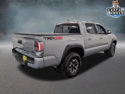 Used 2021 Toyota Tacoma TRD Off-Road w/ TRD Premium Off Road Package AWD/4WD image 4