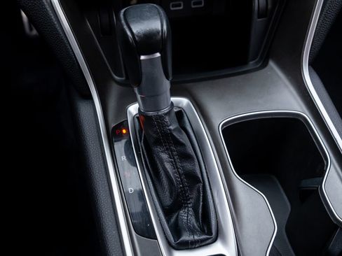 Used 2021 Honda Accord Sport image 26