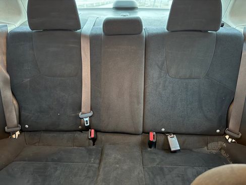 Used 2011 Subaru Impreza 2.5i Premium w/ PWR Moonroof Value Pkg image 13