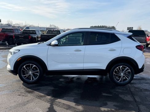 Used 2022 Buick Encore GX Select w/ Safety Package II image 5