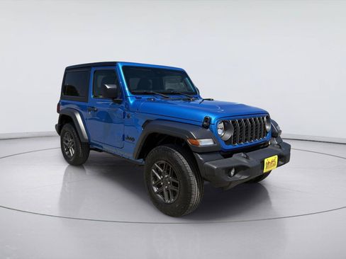 Used 2024 Jeep Wrangler Sport AWD/4WD image 9