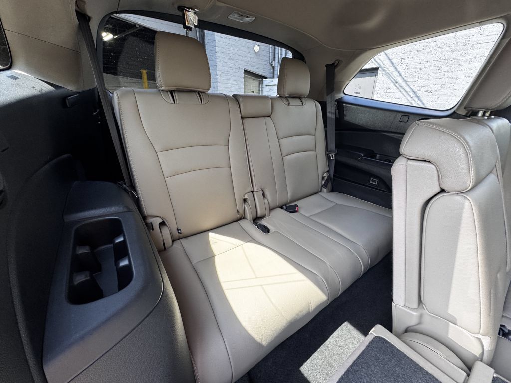 Used 2016 Honda Pilot EX-L image 16