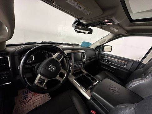 Used 2015 RAM 1500 Laramie image 24