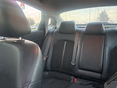 Used 2019 Kia Optima S image 7