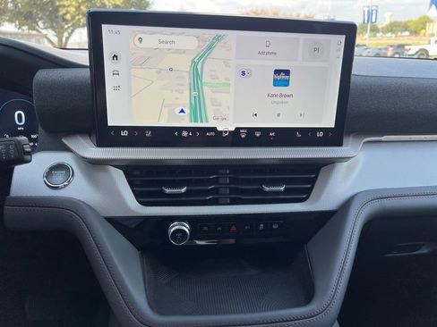 New 2026 Ford Explorer Active w/ Active Comfort Package image 22