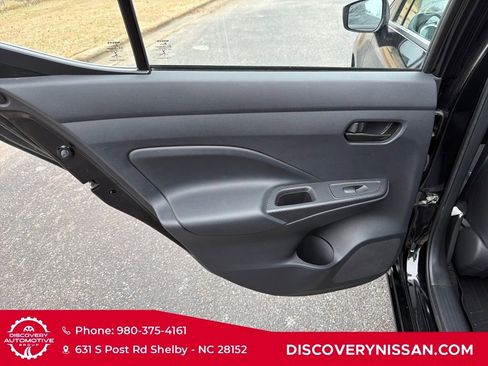 Certified 2022 Nissan Versa S image 28