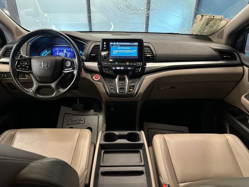 Used 2018 Honda Odyssey EX-L image 9