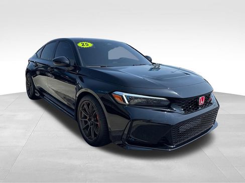Used 2025 Honda Civic Type R image 8