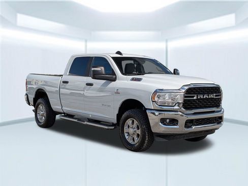 Used 2024 RAM 2500 Big Horn w/ Off Road Package image 8