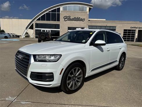 Used 2018 Audi Q7 3.0T Prestige w/ Prestige Package image 1
