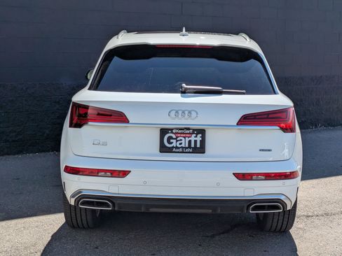 Certified 2024 Audi Q5 2.0T Premium Plus AWD/4WD image 7