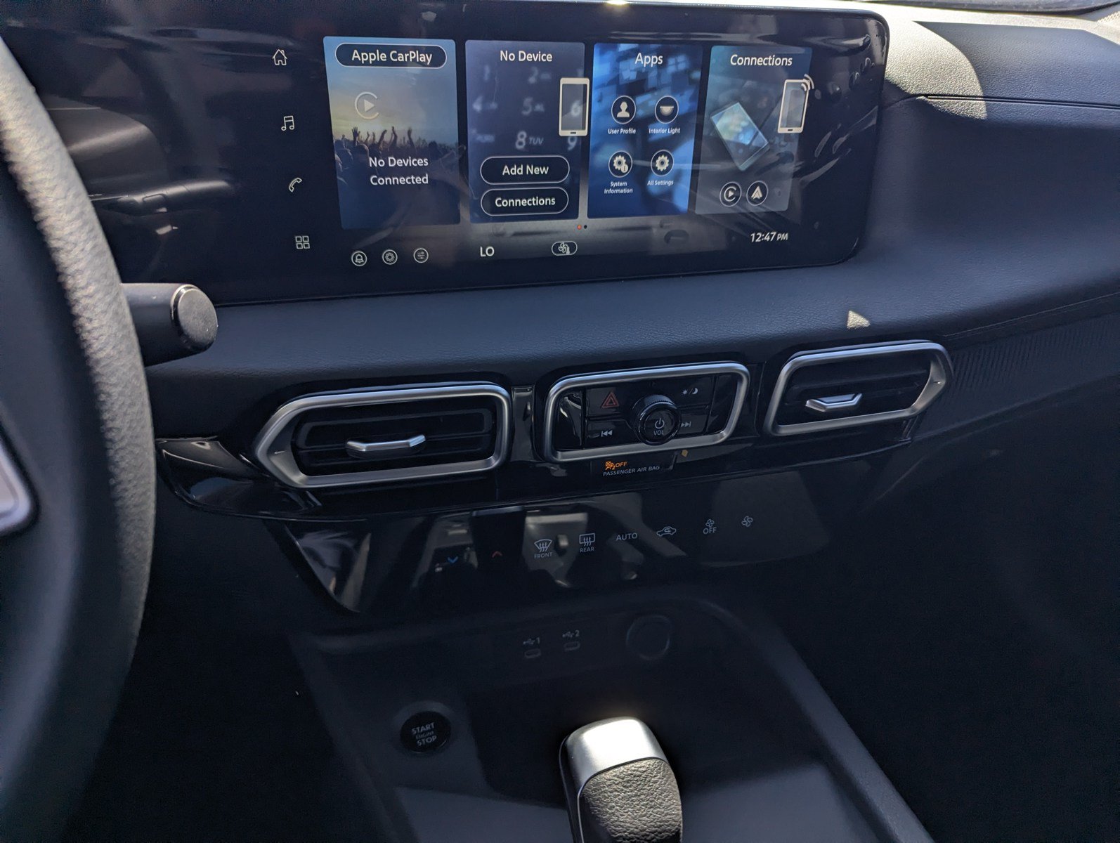 New 2027 Nissan Sentra SV w/ Floor Mat Package FWD image 12